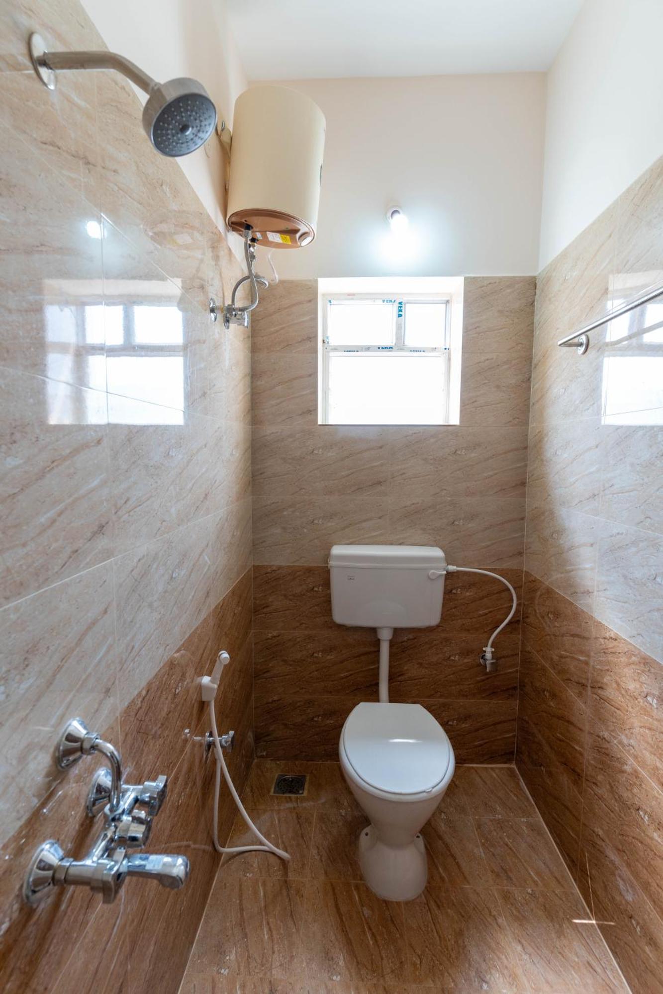 Aishwaryam Service Apartment Chennai Bagian luar foto